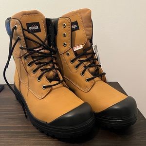 Steel toe boots